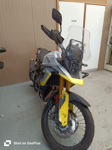 suzuki_dl800_1